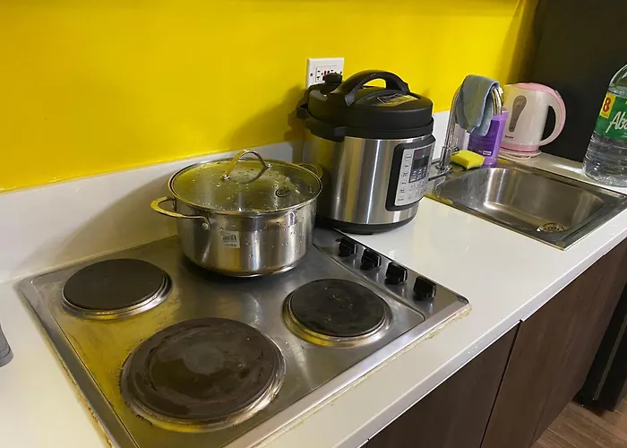 Laugh And Lounge 2 Bedroom Luxury Air Makati Apartment Manila